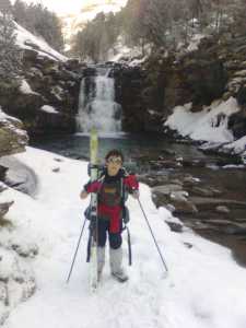 Sitios increíbles a los que solo se llega esquiando