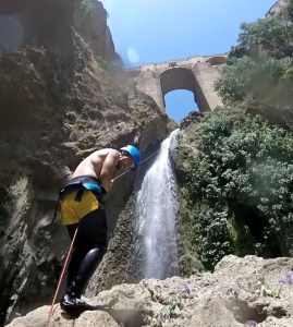 Barranquismo Madrid de viaje en Ronda