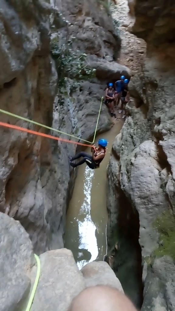 Tirolina para no mojarse