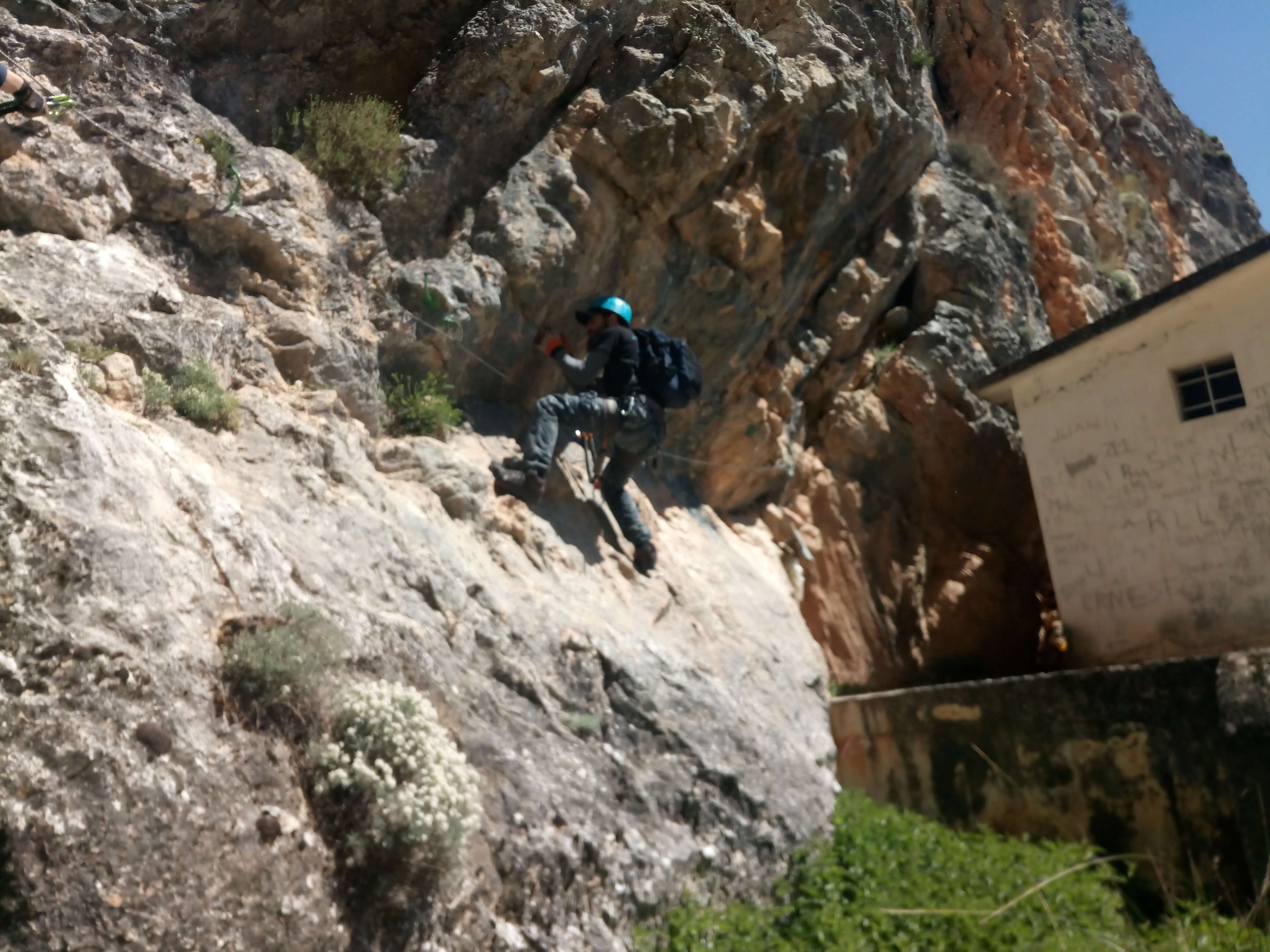 Inicio de la Ferrata Pasarela espeja