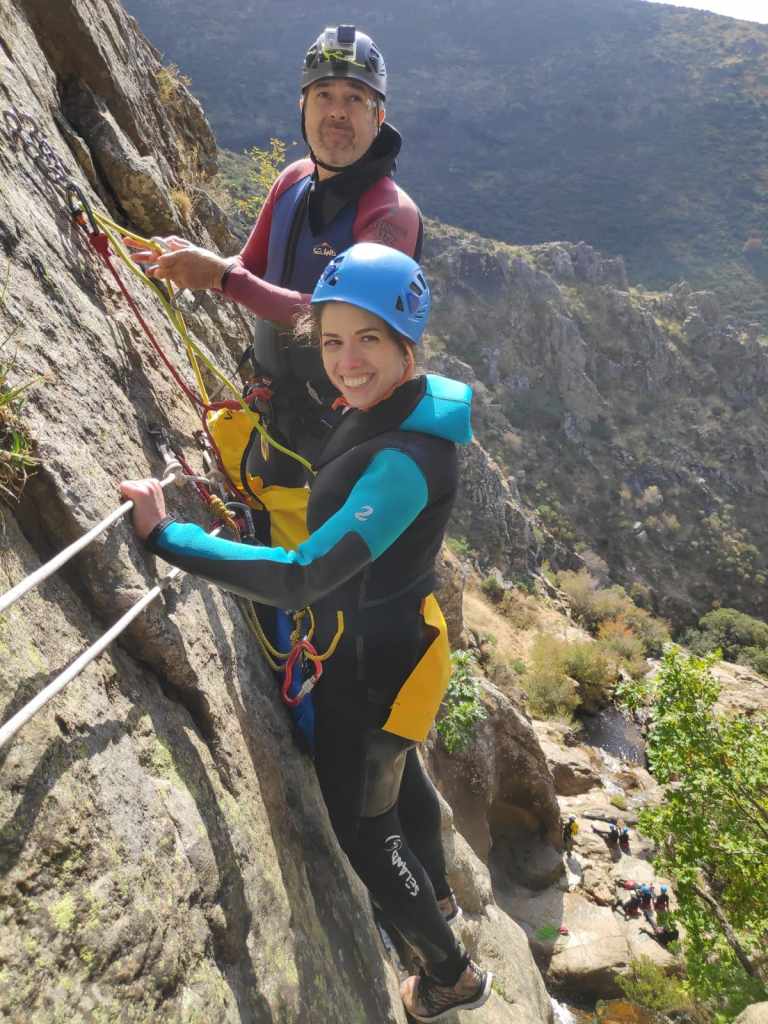 Pasamanos antes del rápel de 30 metros